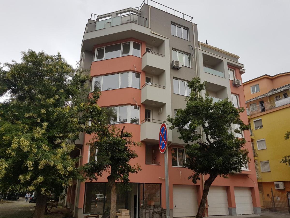 Apartment Near To Grand Hotel פלובדיב מראה חיצוני תמונה